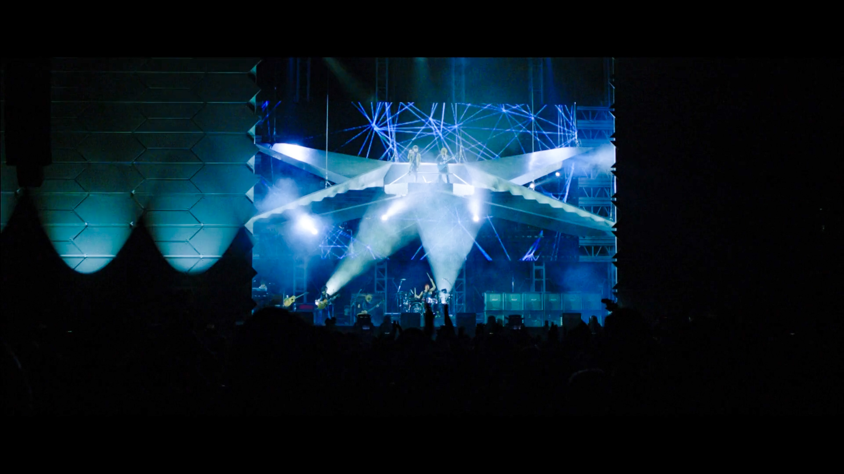 B'z LIVE-GYM 2025 演出用大型バルーン B'z LIVE-GYM 2025 演出用大型
